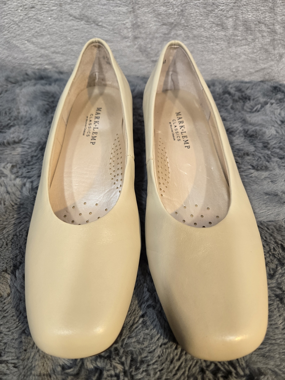 Mark Lemp Walking Classics Cream Women's Comfort Low Pumps Sz 6.5